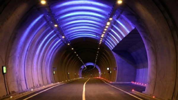 331 kilometrelik otoyol yatırımı! Modern çağın İpek Yolu için çalışmalar hız kazandı! Bakan Uraloğlu: Orta Doğu ile yeni bir bağlantı kuracağız